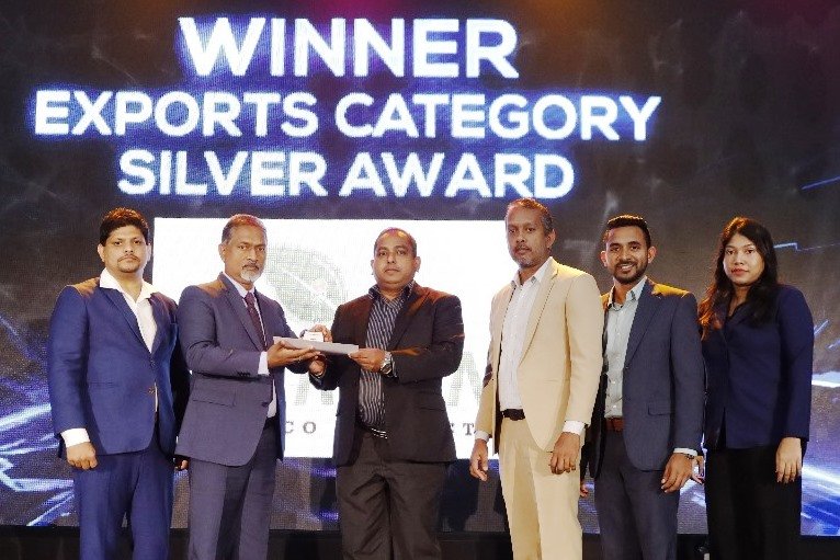 Go Green Exports පෙෳද්ගලික සමාගම අපනයන අංශයේ රිදී සම්මානයෙන් පිදුම් ලබයි