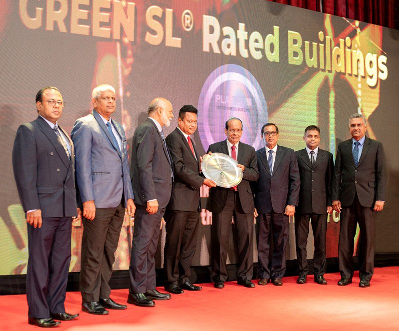 කොමර්ෂල් බැංකුවේ යාපනය ශාඛාවට හරිත ගොඩනැගිලි කවුන්සිලයෙන් ප්ලැටිනම් සම්මානයක්