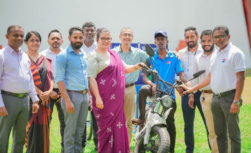 පිරිසිදු හරිත ශ්‍රී ලංකාවක් නිර්මාණය කිරීමට Varun Beverages Lanka (Pvt) Ltd පෙරමුණ ගනී