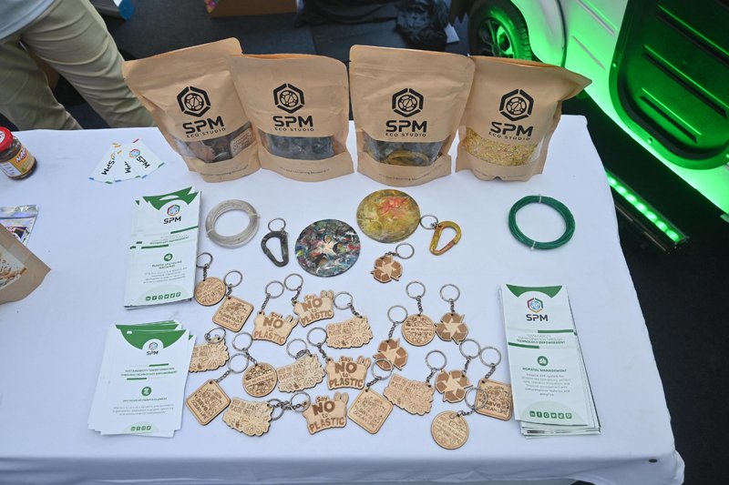 මෙරට පරිසරයට එකතුවන ප්ලාස්ටික් අපද්‍රව්‍යවලට එරෙහිව සටන් කිරීමට SPM Eco Solutions, Coca-Cola Sri Lanka සමඟ එක්වෙයි