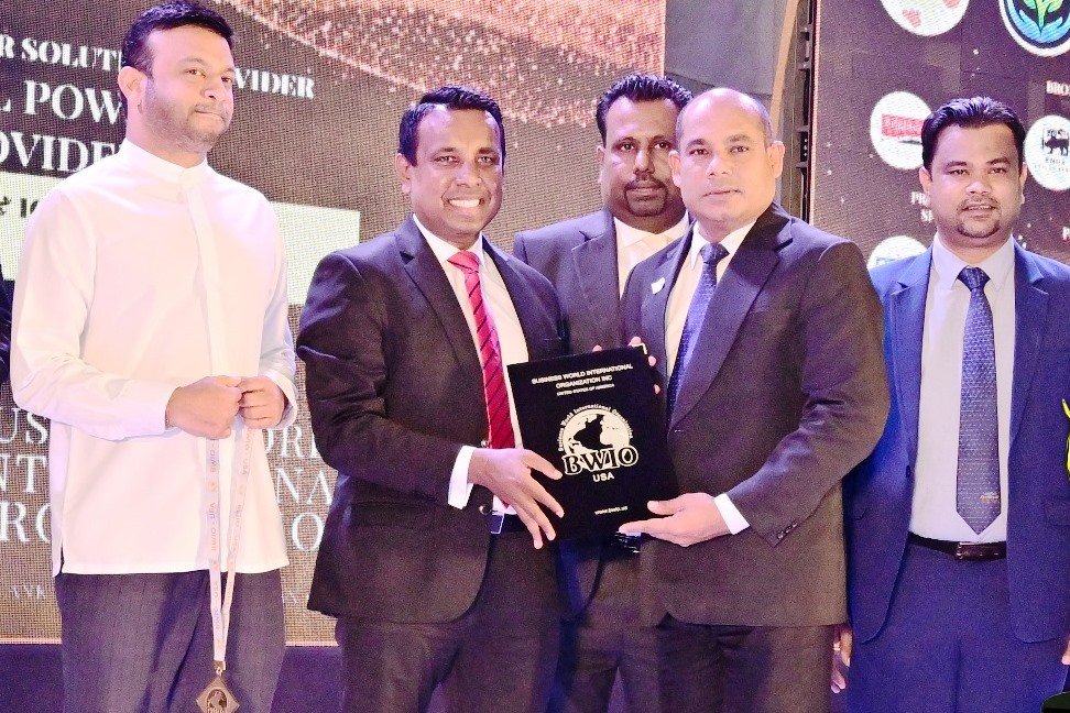 සණස ජෙනරල් ඉන්ෂුවරන්ස් Best Work Place of the Year සම්මානයෙන් පිදුම් ලබයි