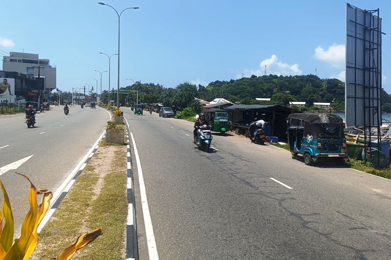 Four-lane motorway from Deveta to Galle to boost tourism and businesses