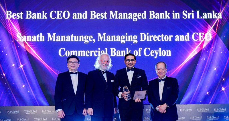 කොමර්ෂල් බැංකුව සහ කළමනාකාර අධ්‍යක්ෂ/ප්‍රධාන විධායක නිලධාරී සනත් මනතුංග මහතා ශ්‍රී ලංකාවේ විශිෂ්ඨතමයන් ලෙස සම්මාන ලබයි