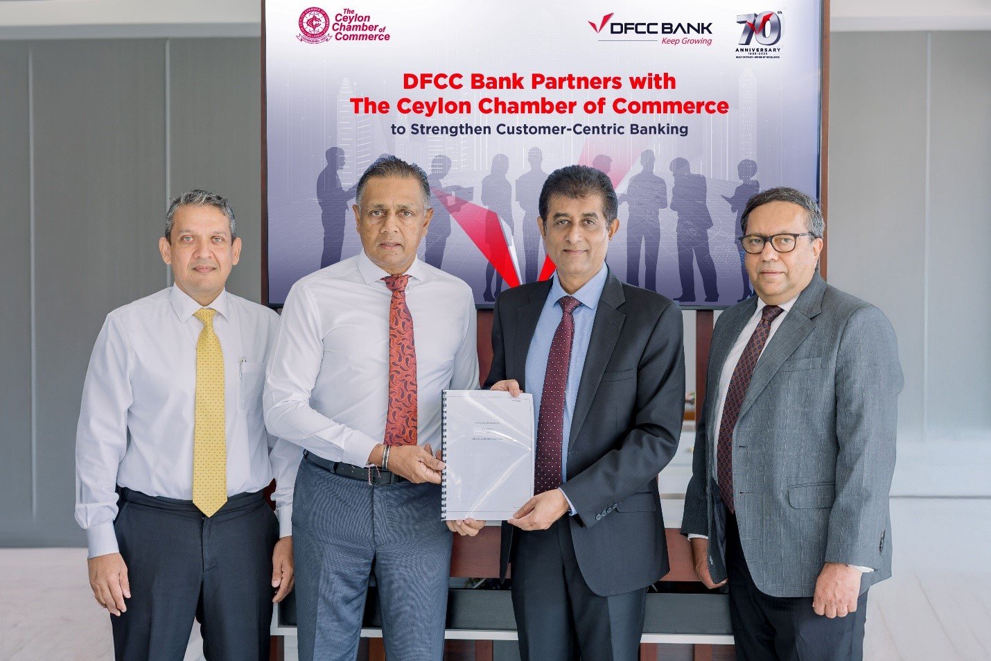 DFCC Bank and Ceylon Chamber of Commerce Forge Strategic Partnership to Strengthen Customer-Centric Banking