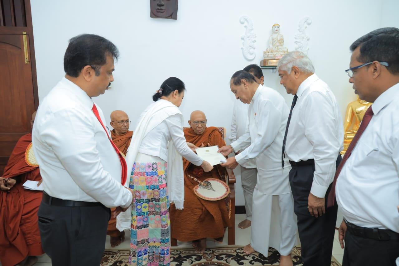 මියන්මාර ආපදා සහන කටයුතු සඳහා NDB බැංකුව අත්වැල් බැඳගනී