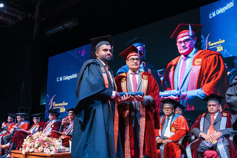 SLIIT විසින් පිරිනමන දර්ශනය පිළිබඳ ශාස්ත්‍රපති සහ ආචාර්ය උපාධි පාඨමාලා සමගින් ඔබගේ අනාගත අධ්‍යයන ගමන් මග සාර්ථක කරගන්න