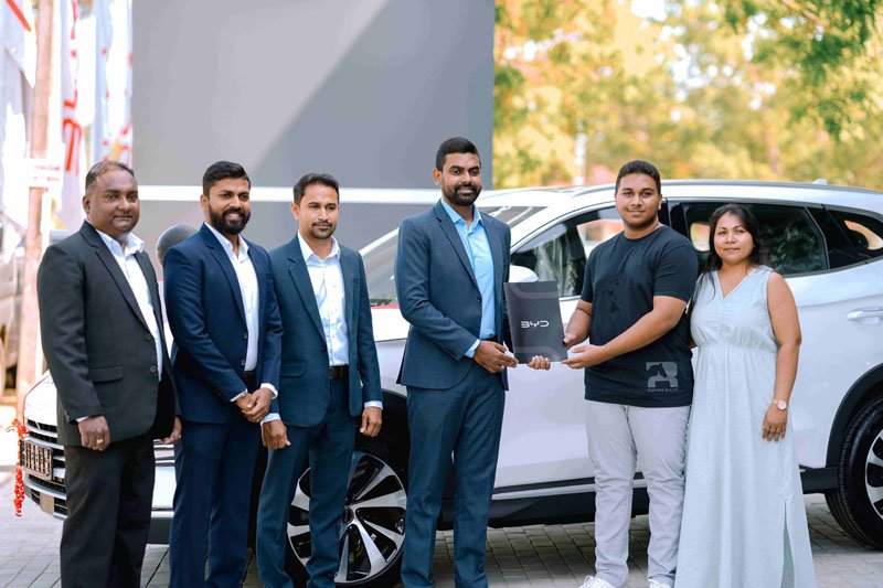 கிழக்கிலங்கையில் கால்பதிக்கும் BYD: அம்பாறையில் புதிய காட்சியறை திறந்து வைப்பு