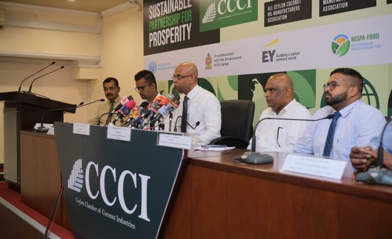 ඇමරිකා එක්සත් ජනපදය 30%ක තීරු බදු පැනවීම හේතුවෙන් මෙරට පොල් කර්මාන්තය විශාල පසුබෑමකට මුහුණදෙයි