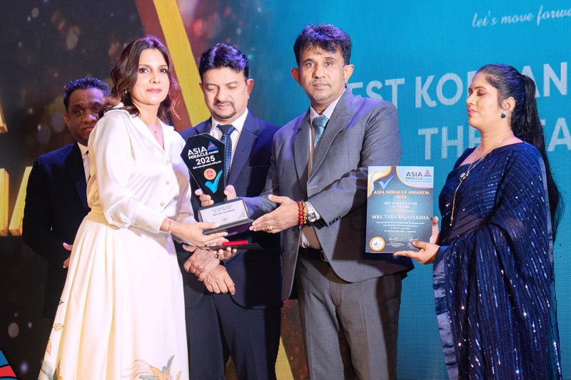 Founder of KLC Tara Rajapaksha named Best Korean Language Teacher at Asia Miracle Awards 2025