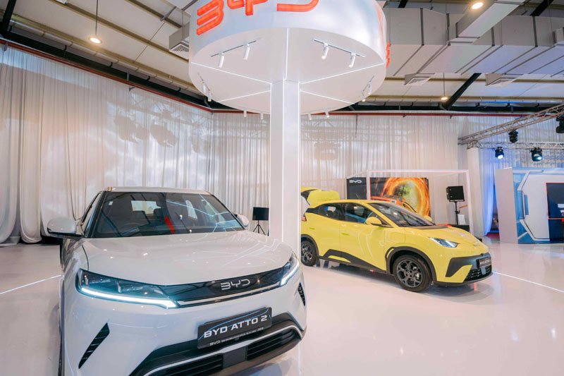 BYD மற்றும் JKCG Auto-வினால் புதிய BYD ATTO 1 மற்றும் BYD ATTO 2 வாகனங்கள் இலங்கையில் அறிமுகம்