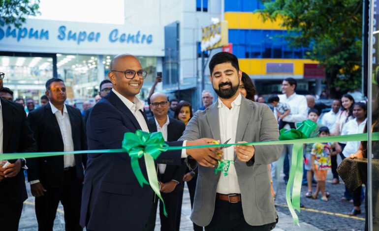 எவல்யூஷன் ஒட்டோ, அதன் முதன்மையான பல்வகை வர்த்தகநாம மின்சார வாகன காட்சியறையை கொழும்பு 05 இல் அதிகாரப்பூர்வமாகத் திறக்கிறது