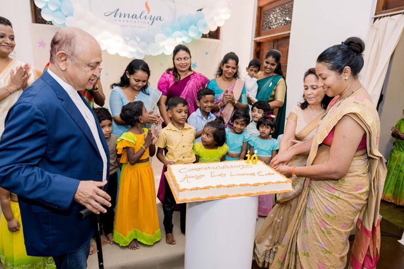 செவித்திறன் குறைபாடுள்ள குழந்தைகளுக்கு பேச்சு மற்றும் கேட்டல் திறனும் கற்றுக்கொடுத்த 10 ஆண்டுகள்: அமலியா ஆரம்பக் கற்றல் நிலையம் முன்னோடியாக செயல்படுகிறது