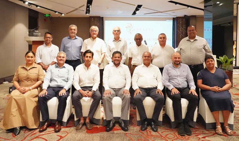 ෆීලික්ස් ප්‍රනාන්දු මහතා ඒකාබද්ධ ඇඟලුම් සංගම් සංසදයේ අභිනව සභාපතිවරයා ලෙස තේරී පත්වේ