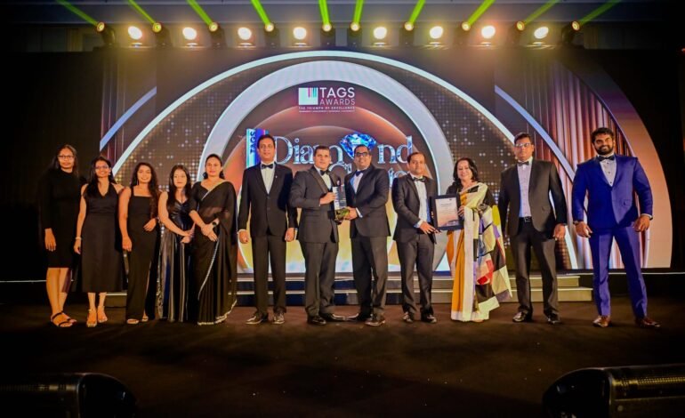 ජනශක්ති ලයිෆ් මූල්‍ය වාර්තාකරණයේ විශිෂ්ටත්වය සනිටුහන් කරමින් CA Sri Lanka TAGS Awards 2025 හිදී රන් සම්මානයකින් පිදුම් ලබයි