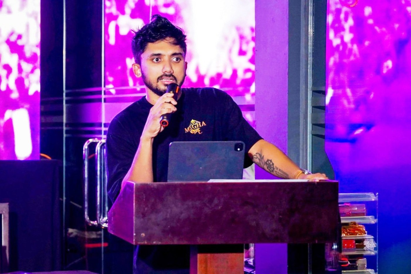 MEGHA NADHA සජීවී ප්‍රසංග සංකල්පය එළි දක්වයි