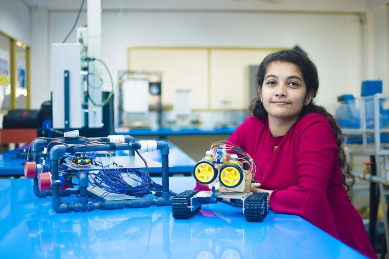 CINEC CAMPUS මෝටර්රථ සහ යාන්ත්‍රික ඉංජිනේරු උපාධි සඳහා IESL කොන්දේසි සහිත පිළිගැනීම හිමි වෙයි