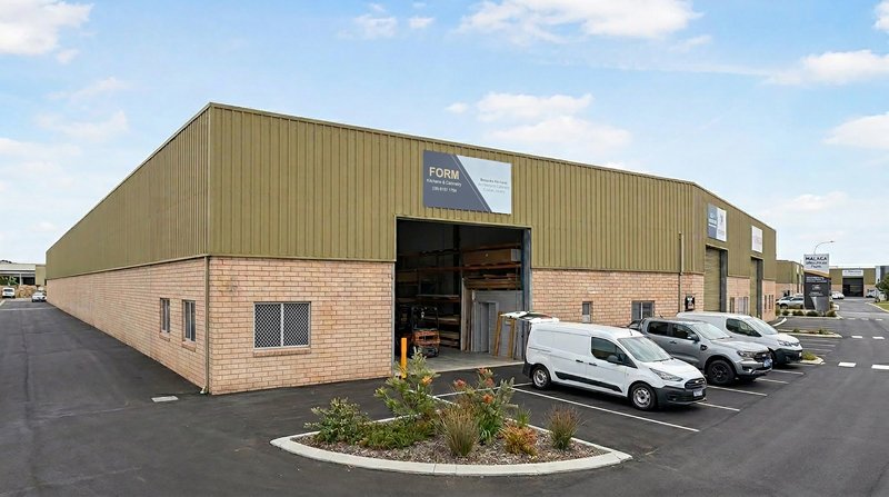 JAT Holdings Enters Australian Cabinetry Manufacturing Segment Following SEAFORM Perth Success