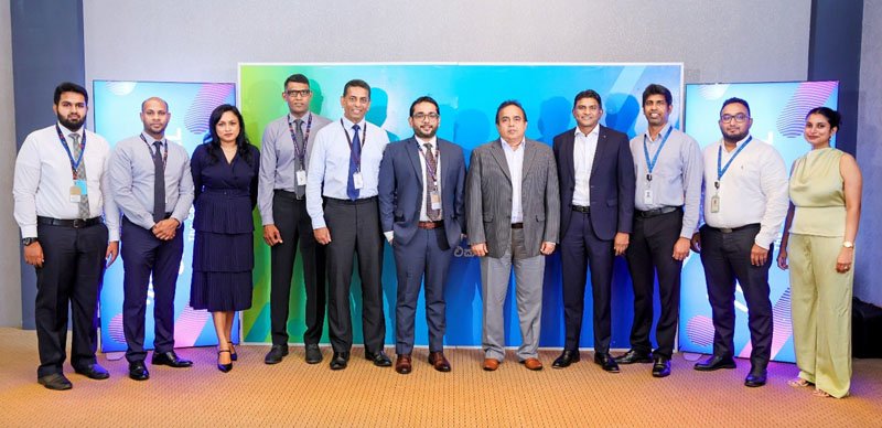 SLT-MOBITEL Mobile සහ Fairfirst Insurance වෙතින් මෙරට ප්‍රථම වරට ජංගම දුරකථන හරහා රථවාහන රක්ෂණ මිලදීගැනීමට අවස්ථාවක්