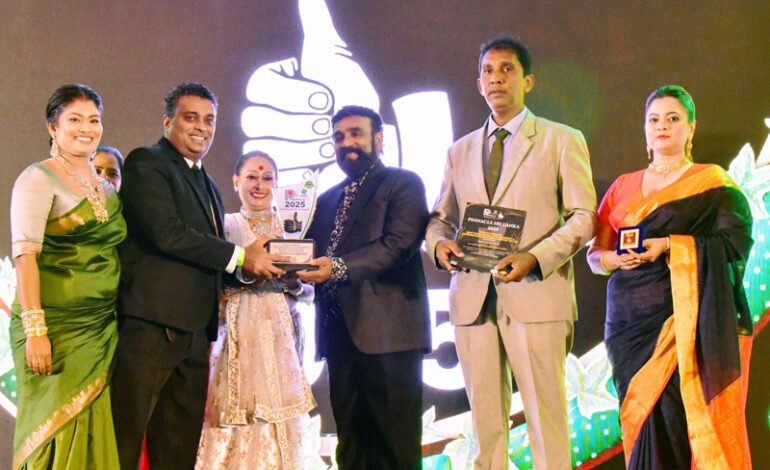 O2 Imports Exports & Distributors සමාගම Pinnacle සම්මාන දිනයි