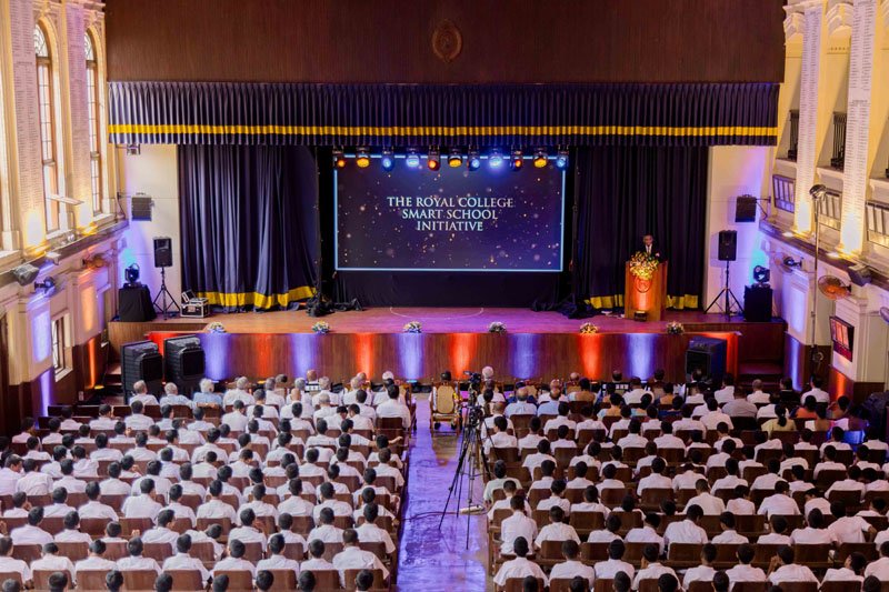 MAS සමුහයේ සහ Brandix ලංකා මූල්‍ය දායකත්වයෙන් කොළඹ රාජකීය විද්‍යාලය තුළ Smart School වැඩසටහන අරඹයි