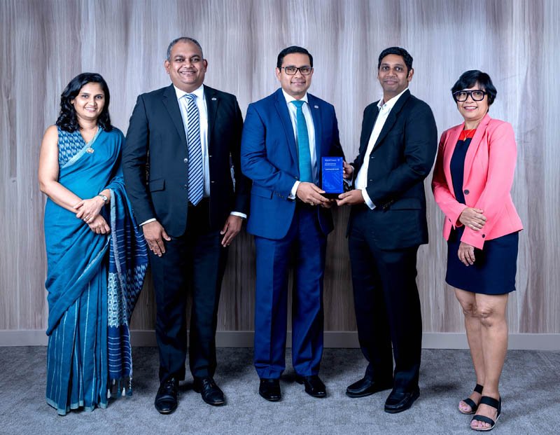 AAA ශ්‍රේණිගත කිරීමත් සමඟ කොමර්ෂල් බැංකුව ශ්‍රී ලංකාවේ ශක්තිමත්ම බැංකු සන්නාමය ලෙස නම් වෙයි