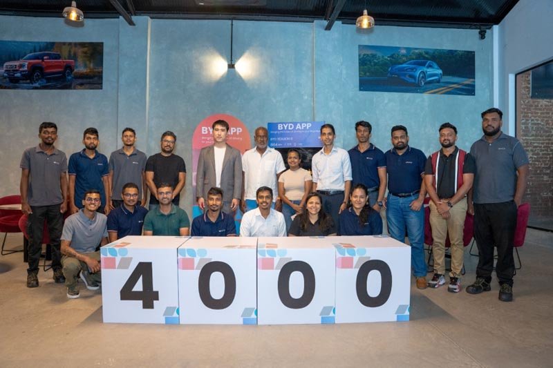 இலங்கை வாகனத் துறையில் புதிய டிஜிட்டல் புரட்சி: 4,000 பதிவிறக்கங்களைக் கடந்து சாதனை படைத்த BYD மொபைல் செயலி (App)