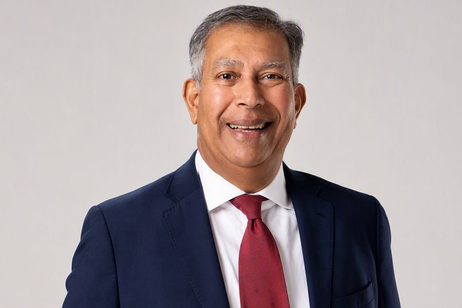 Sampath Bank PLC Appoints Dilip de S Wijeyeratne as Deputy Chairman