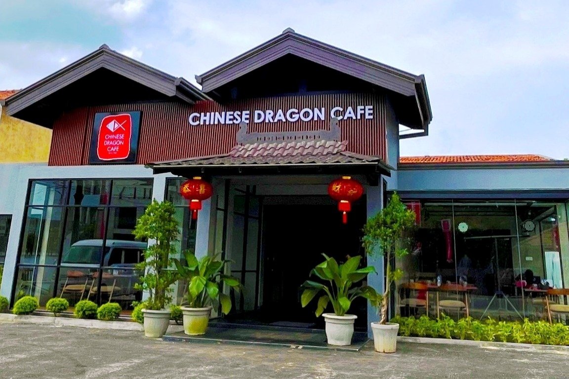 Chinese Dragon Café opens flagship outlet in Negombo