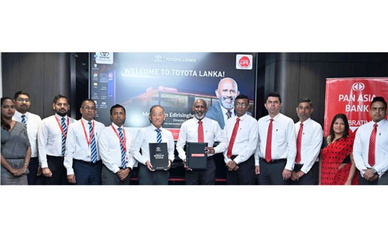 පෑන් ඒෂියා බැංකුව සහ Toyota Lanka එක් වී  පාරිභෝගිකයන්ට විශ්වාසනීය වාහන විසඳුම් පිරිනමයි